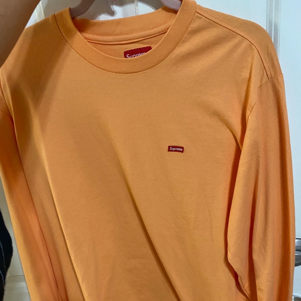 Supreme long sleeve tee/ never worn